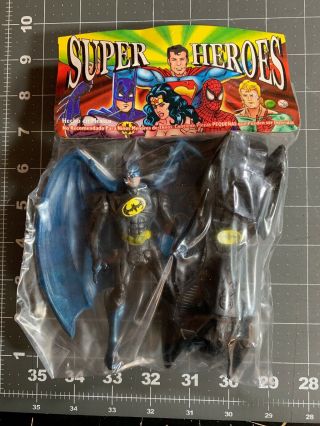 Vintage Rare Toy Mexican Bootleg Knock Off Figure Hero - Batman Batmobile