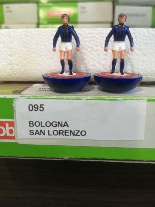 Subbuteo Lw Team - Bologna San Lorenzo Ref 095.  Great Deal.  Very Rare