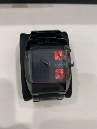 Mens Nixon The Banks Watch Gunmetal And Red Stainless Steel Rare Colorway