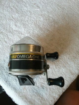 Rare Antique Zebco Omega One Fishing Reel In Great Order.
