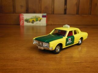 Tomica Dandy 008 Toyota Crown Taxi,  Made In Japan Vintage Pocket Car Rare