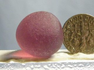 1 M/l Stunning Pink Bubble 0.  25oz Jq Rare Seaham English Sea Glass
