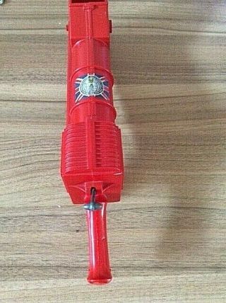 1966 WORLD CUP ENGLAND v GERMANY RARE RED ISSUE TELESCOPE BY MARX TOYS 2
