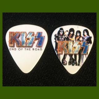 2 Rare Kiss Paul Stanley Guitar Pick End Of The Road Tour 2019 Audience Caught