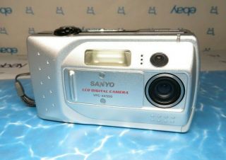 Sanyo VPC - SX550 LCD Digital Camera HD Made in Japan Rare - Silver - 2