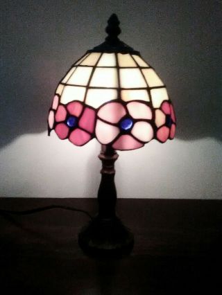 Vintage Rare Tiffany Style Bronze Finish Stained Glass Small Accent Lamp 12 "