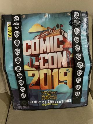SDCC 2019 YOUNG JUSTICE SWAG BAG BACKPACK DC COMICS COMIC CON EXCLUSIVE RARE HTF 2