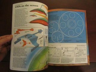 The World of the Unknown All About UFO ' s USBORNE rare cult title 5