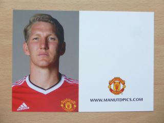 2015 - 16 Bastian Schweinsteiger Unsigned Manchester United Club Card Rare (13557)