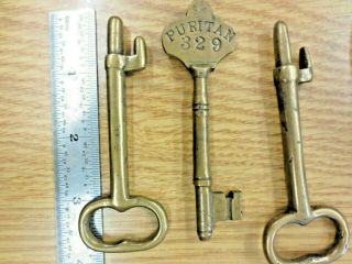 3 Rare Antique Brass/bronze Victorian Keys Puritan 33 1860