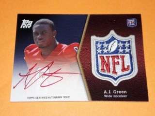 Rare 1/5 A.  J.  Green Red Auto Nfl Shield Rc 2011 Topps Rising Rookies On Card