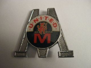 Rare Old Manchester United Football Club F Plastic Insert Metal Brooch Pin Badge
