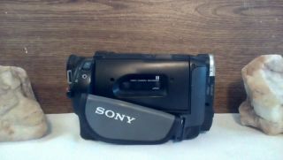 Sony Handycam CCD - TR67 8mm Camcorder.  Rarely. 4