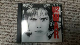Rare Oop Import Target Disc Smooth Case War By U2 (cd,  Oct - 1990,  Island (label)