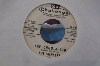 45? Rare Challenge Promo The Sunsets C.  C.  Cinder / The Chug - A - Lug