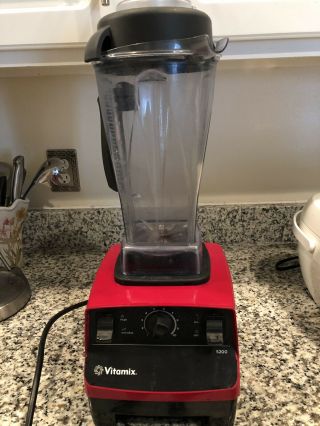 Vitamix Vm0103 5200 Series Variable Speed Blender,  64oz.  Container Rare Red