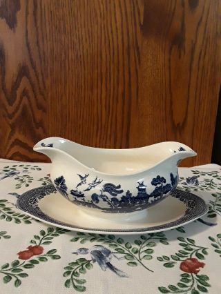 " Blue Willow " Gravy Boat With Attached Underplate By Johnson Bros.  England Rare