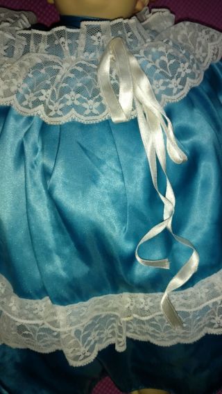 Rare ISAC ITALIAN IVORY ALABASTER DOLL Blue / White Dress 21 - inch 3