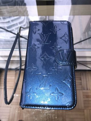 Authentic Louis Vuitton Lv Metallic Leather Iphone Case Wallet 7/8 Rare