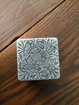 Vintage Rare Designed By Lalique Face Powder Box From France Aluminum Lov - Lor