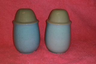 Rare Vintage Harkerware Blue Mist Speckle Stoneware China Salt & Pepper Set Usa