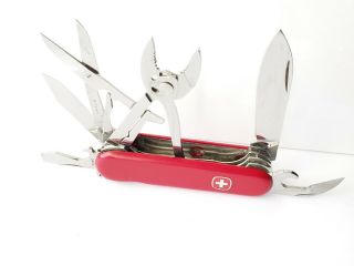 Wenger Delemont Tradedman 85mm Swiss Army Knife Red Retired Rare Discontinued