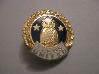 Rare Old Leeds United Football Club Owl Rossette Enamel Brooch Pin Badge Coffer