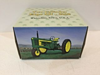 Ertl 1/16 John Deere 520 SFW Tractor Two - Cylinder Club Expo 12 2002 Rare 2