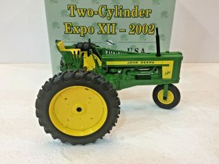 Ertl 1/16 John Deere 520 SFW Tractor Two - Cylinder Club Expo 12 2002 Rare 3