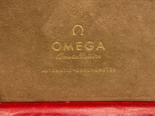 VINTAGE 1950 ' s OMEGA RED LEATHER WRIST WATCH DISPLAY BOX.  RARE BOX 2