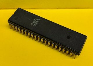 1 X Signetics 2650a Processor - S2650a - Very Rare - 1981s Make Offer