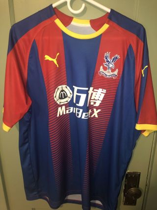 Crystal Palace 18/19 Jersey and Rare Retro Hat 2