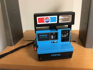 Polaroid Pepsi Spirit 600 Instant Film Camera Awesome Condtion Rare