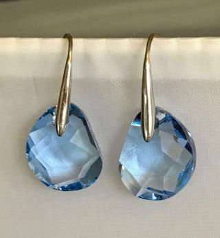 Rare Swan Swarovski Signed Light Blue Crystal Pierced Drop Earrings Silver Tone
