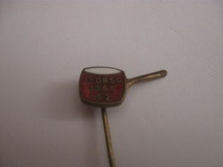 RARE OLD 1961 LLANELLI RUGBY FOOTBALL UNION ENAMEL STICK PIN BADGE 2