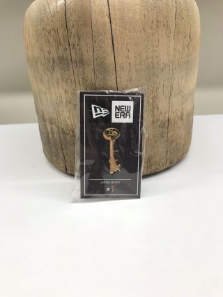 Era Key To The City Toronto Pin Rare Unreleased