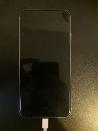 Apple Iphone 6s - 16gb - Space Gray  A1688 (cdma,  Gsm) (ca) Rare Ios 10.  1