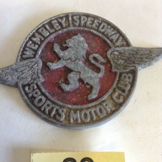 RARE WEMBLEY LIONS SUPPORTERS CLUB CAR SPEEDWAY BADGE 2