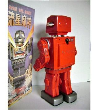 RARE SPACE EVIL RED ROBOT METAL HOUSE JAPAN MIB 4