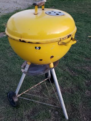 Vintage 1970,  S Weber 18 " Kettle Grill Yellow Rare Grill Hard Color To Find.