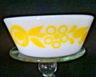 Vintage Federal 8 Oz Berry Cereal Bowl Yellow Daisy Swirl Very Rare