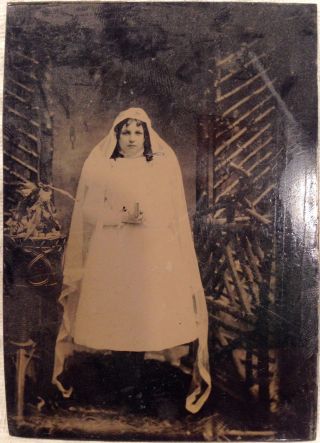 Rare Antique Victorian American First Communion Girl Floral Tintype Photo