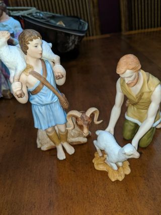 Lenox Nativity Renaissance The Shepherds Rare Figurines Jesus