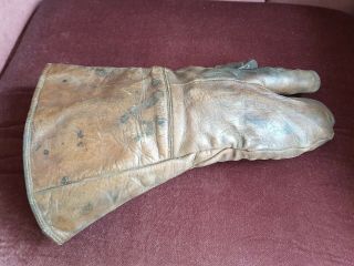 Ww1 Rare French Pilots Glove 1917 Stamped.