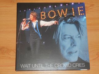 David Bowie Wait Until The Crowd Cries Rare Live 3xcd Montreux July 18 2002 Low