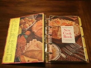 BETTER HOMES AND GARDENS COOKBOOK 1962 FIRST PRINTING RARE 2