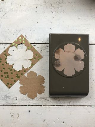 Stampin Up Blossom Flower Floral Paper Punch Rare Retired