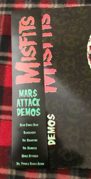 MISFITS - MARS ATTACK DEMOS - RARE RED 12 INCH - LP - DANZIG - Samhain - LIVE - OBI - LIM.  150 5
