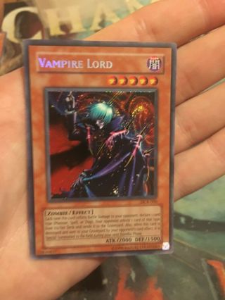 Yu - Gi - Oh Vampire Lord Secret Rare Unlimited Edition Lp Dcr - 000