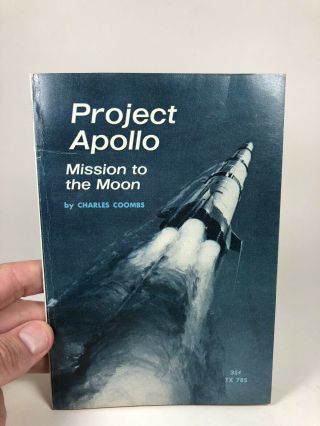 Rare Project Apollo Mission To The Moon Scholastic Paperback Book - 1967